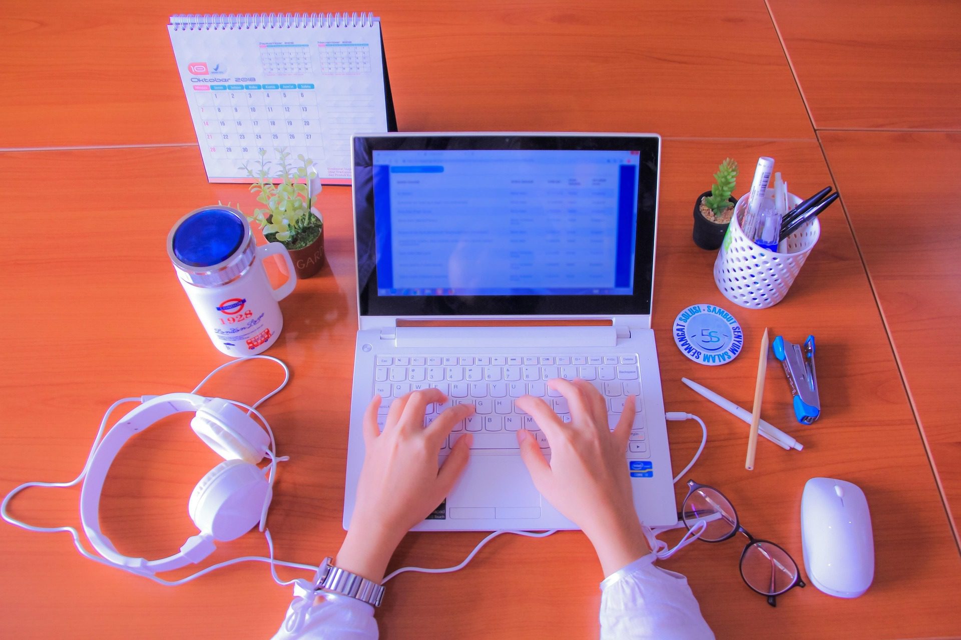 Choosing a Phoenix website design company for professional business website development. TLD USA is your first call.