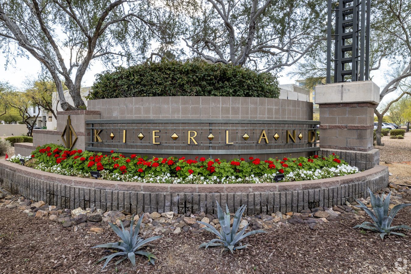 Kierland Phoenix and Scottsdale businesses getting found on Google, from desert trails to Kierland Commons
